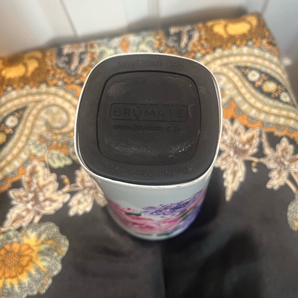 BrüMate White Floral Tumbler - Picture 2 of 2